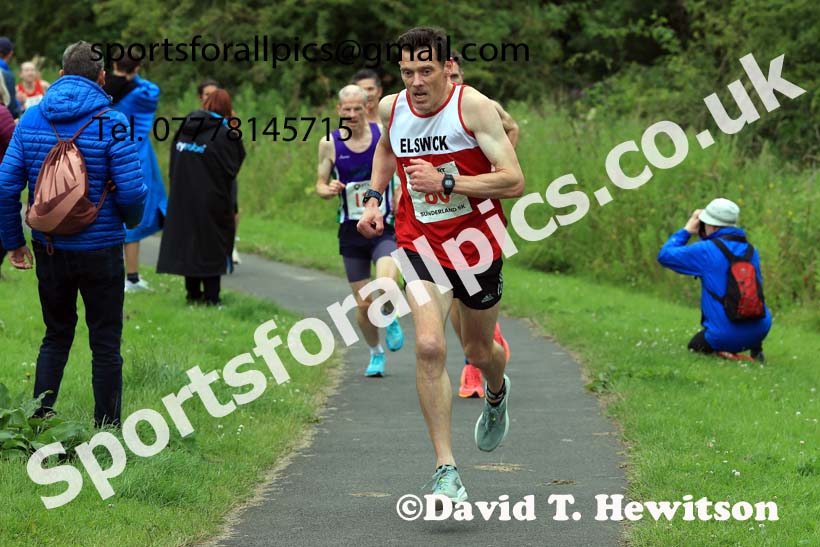 Women and Men Over-50s, 2024 Sunderland Harriers 5k, Silksworth, Sunderland.  Photo: David T. Hewitson/Sports for All Pics